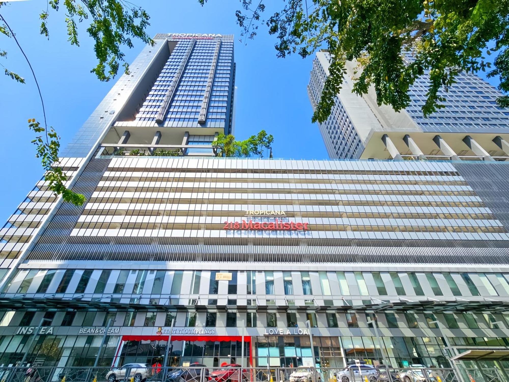 Tropicana 218 Macalister Penang Apartman George Town  Kültér fotó
